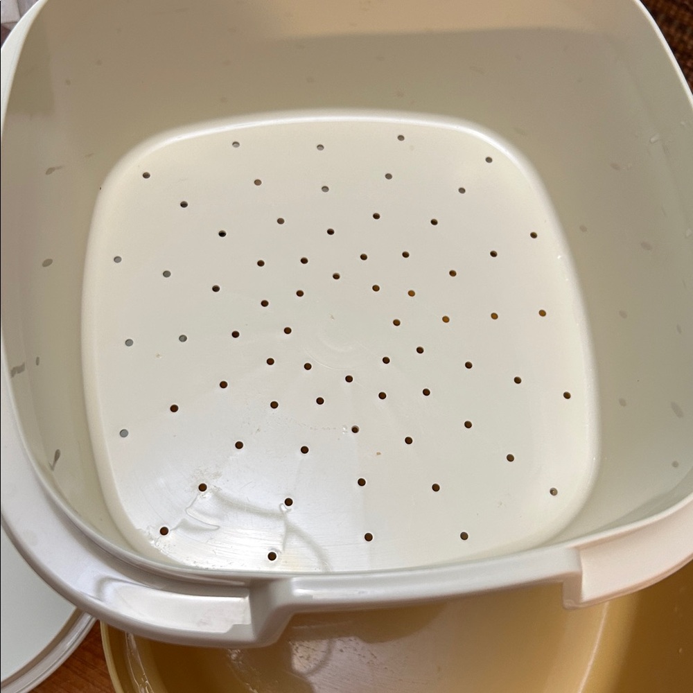 Vintage Tupperware Square Steamer Multi Server Container Keeper with Lid - Picture 4 of 7